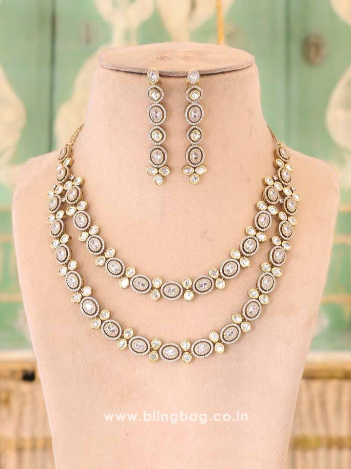 Golden Betty Zirconia Jewellery Set