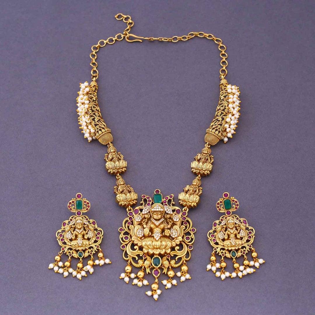 Golden Bhairavyai Hasli Temple Jewellery Set- New Arrival