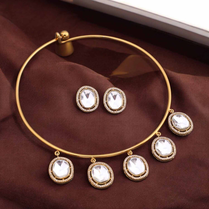 Golden Bhini Hasli Antique Jewellery Set - New Arrival