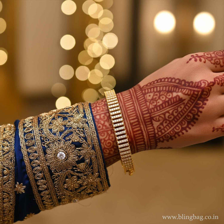 Golden Biancaa Victorian Bracelet