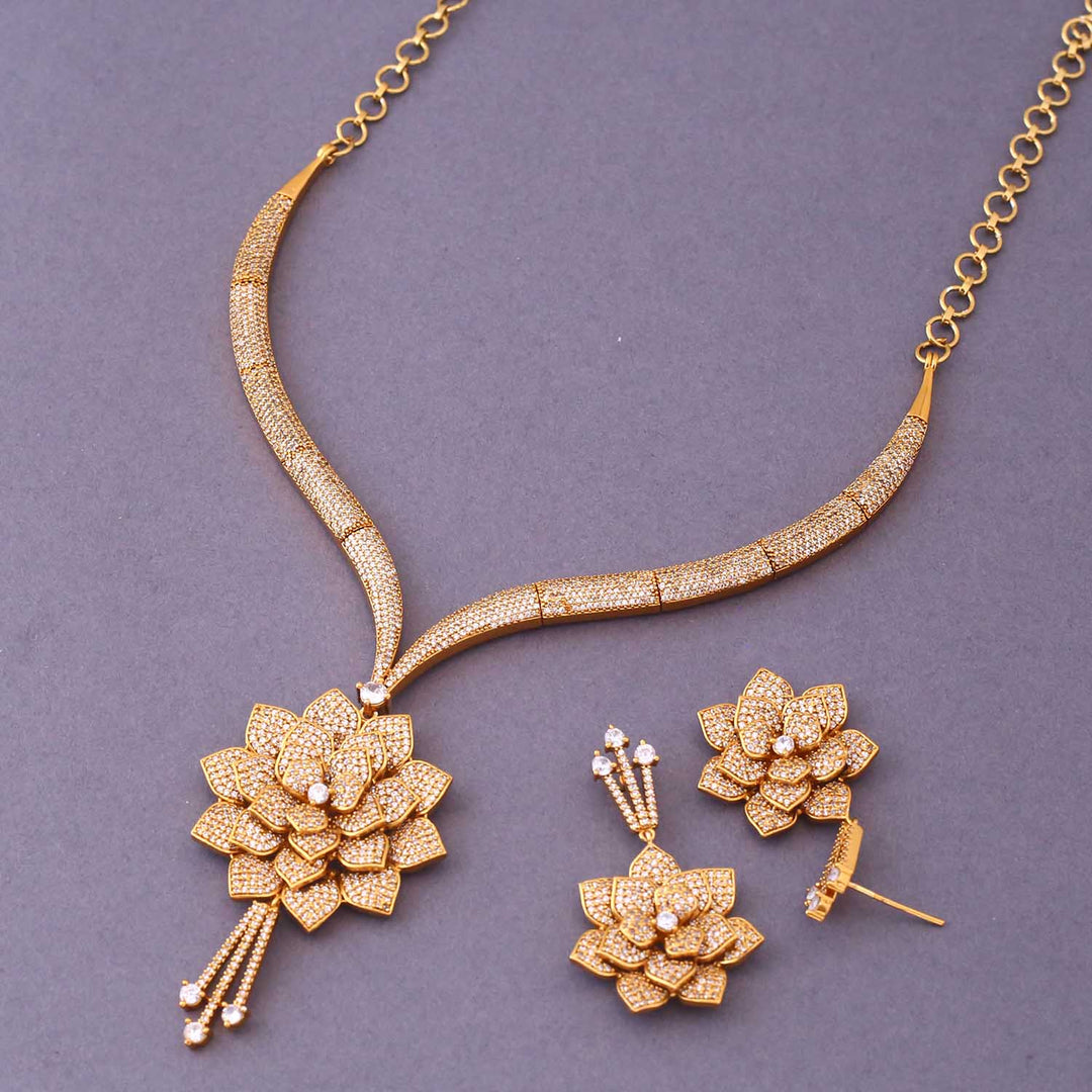 Golden Blanka Hasli Victorian Jewellery Set- New Arrival