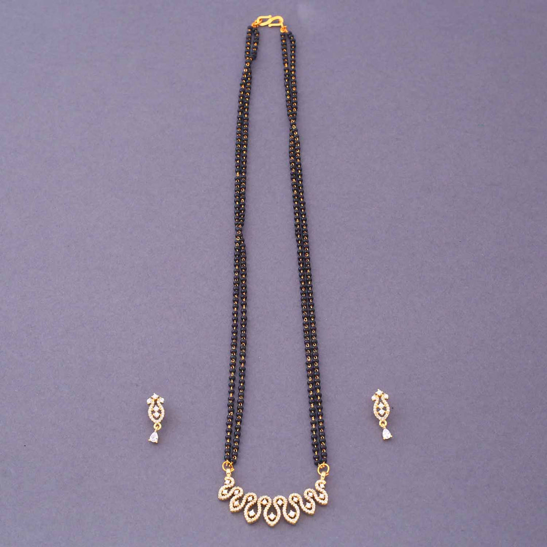 Golden Britet Mangalsutra Set
