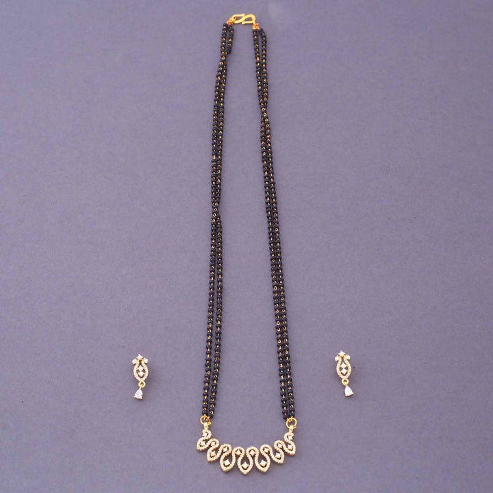 Golden Britet Mangalsutra Set