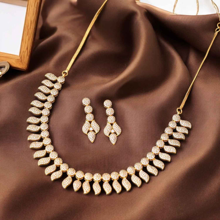 Golden Brooklyn Zirconia Jewellery Set