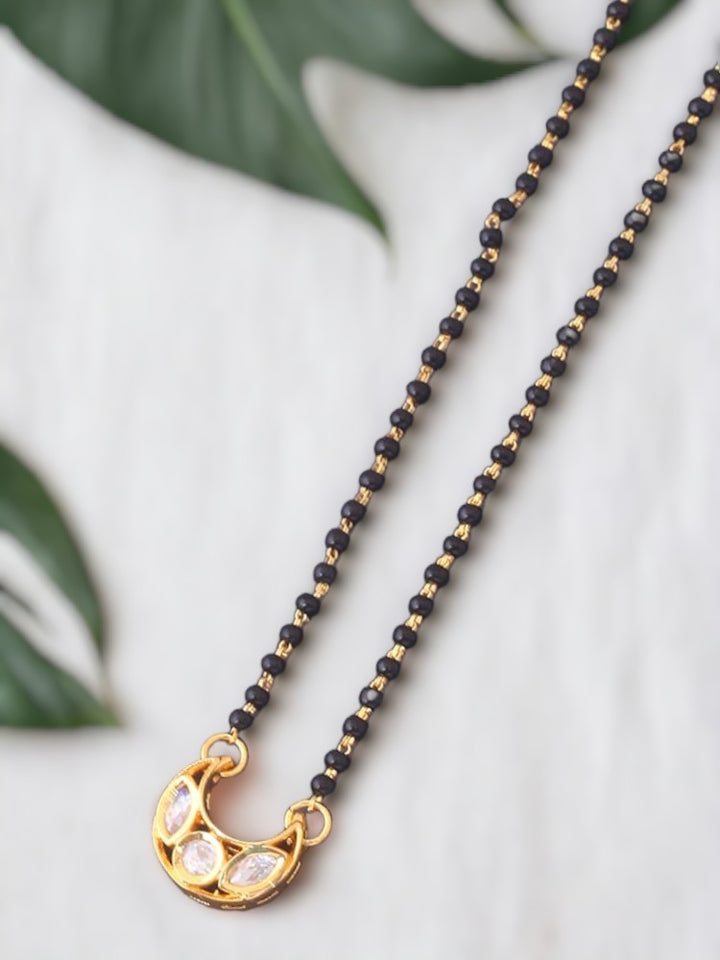 Golden Carey Mangalsutra