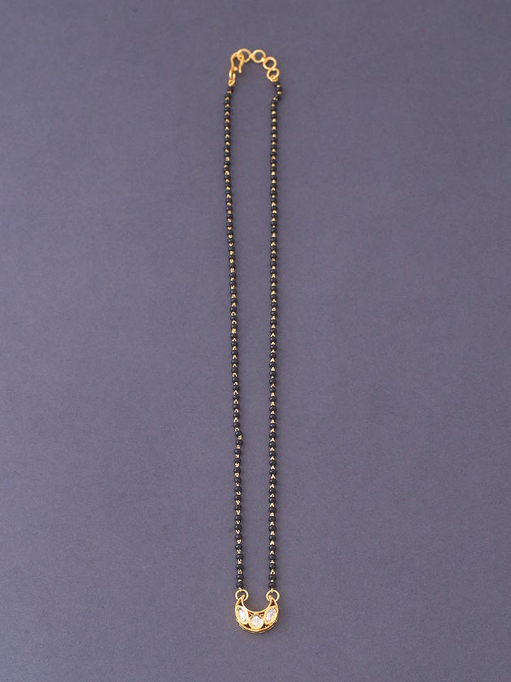 Golden Carey Mangalsutra
