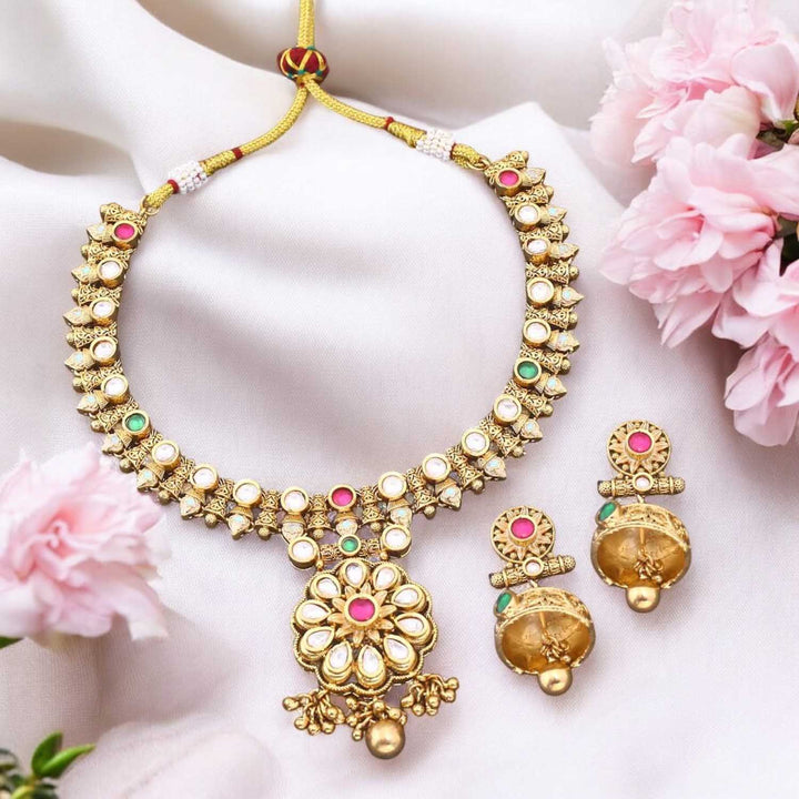 Golden Charmia Hasli Antique Rajwadi Set