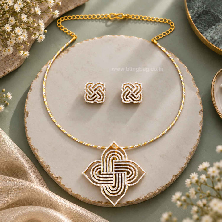 Golden Charvi Pendant Set