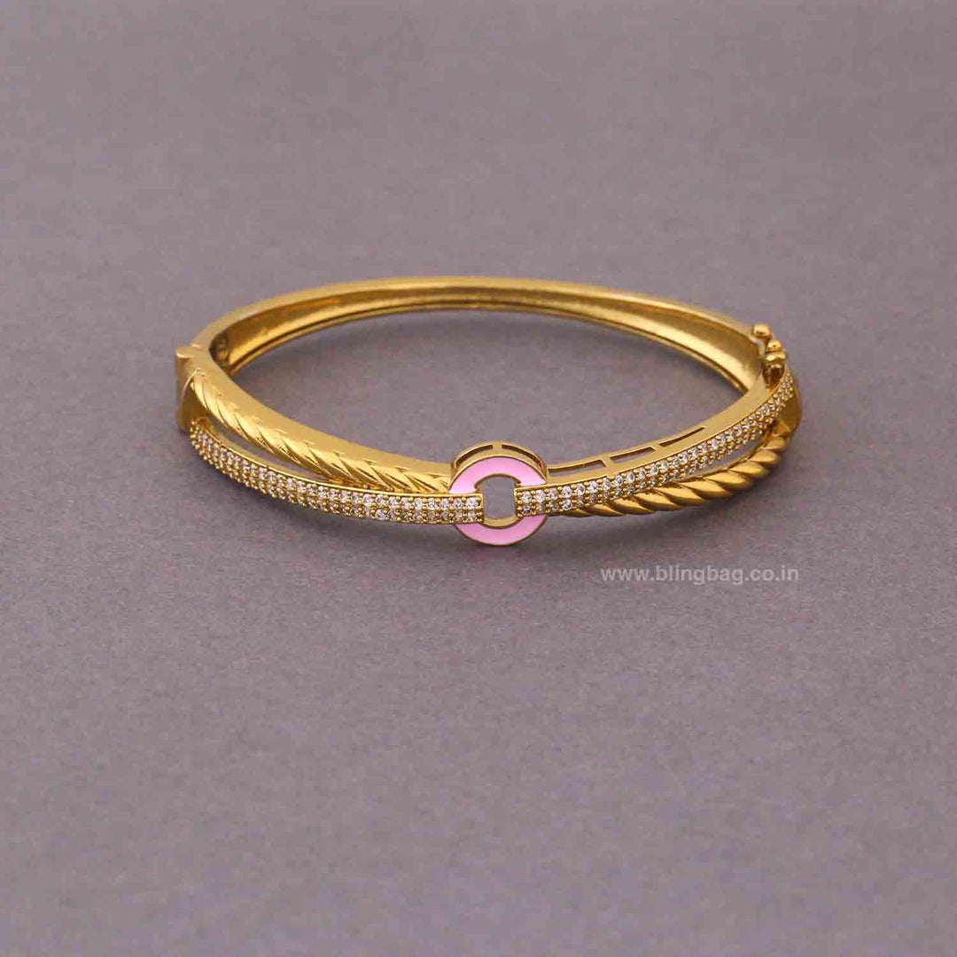 Golden Chloea Victorian Bracelet