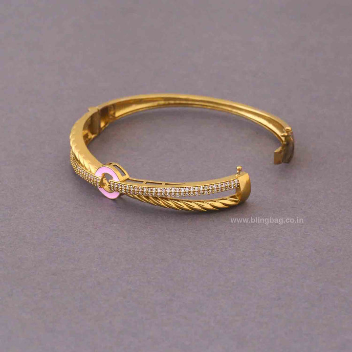 Golden Chloea Victorian Bracelet