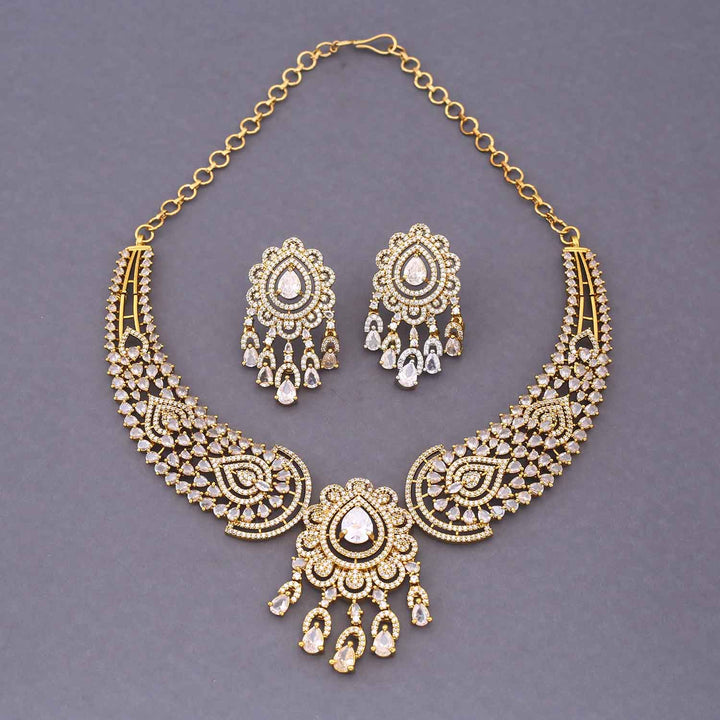 Golden Crescent Hasli Victorian Jewellery Set - New Arrival