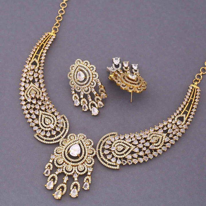 Golden Crescent Hasli Victorian Jewellery Set - New Arrival