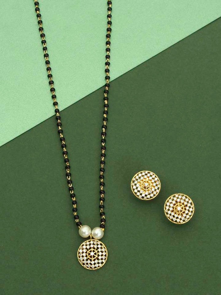 Golden Dalia Mangalsutra Set