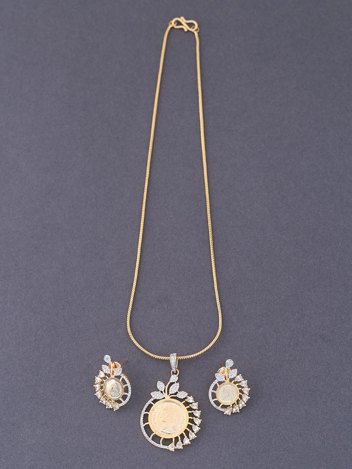 Golden Danica Pendant Set