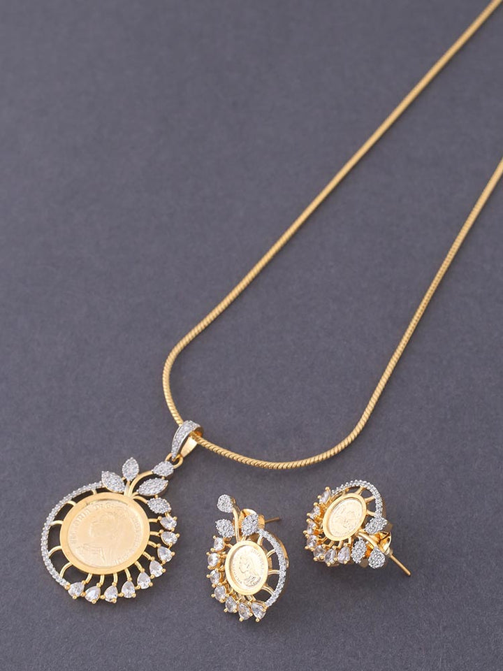 Golden Danica Pendant Set