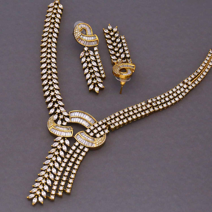 Golden Daniela Victorian Jewellery Set - New Arrival