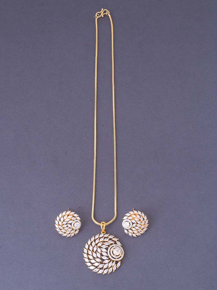 Golden Danyella Pendant Set