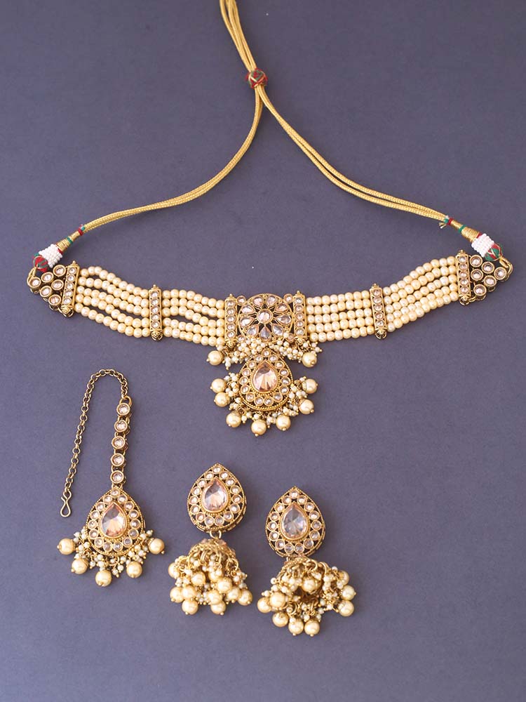 Golden Devika Jewellery Set