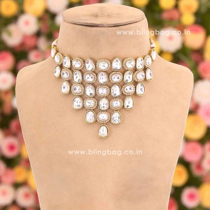 Golden Dipali Kundan Jewellery Set