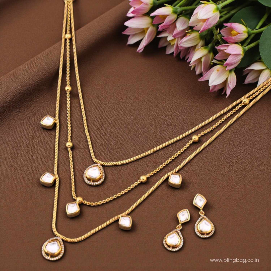 Golden Diyashi Antique Jewellery Set