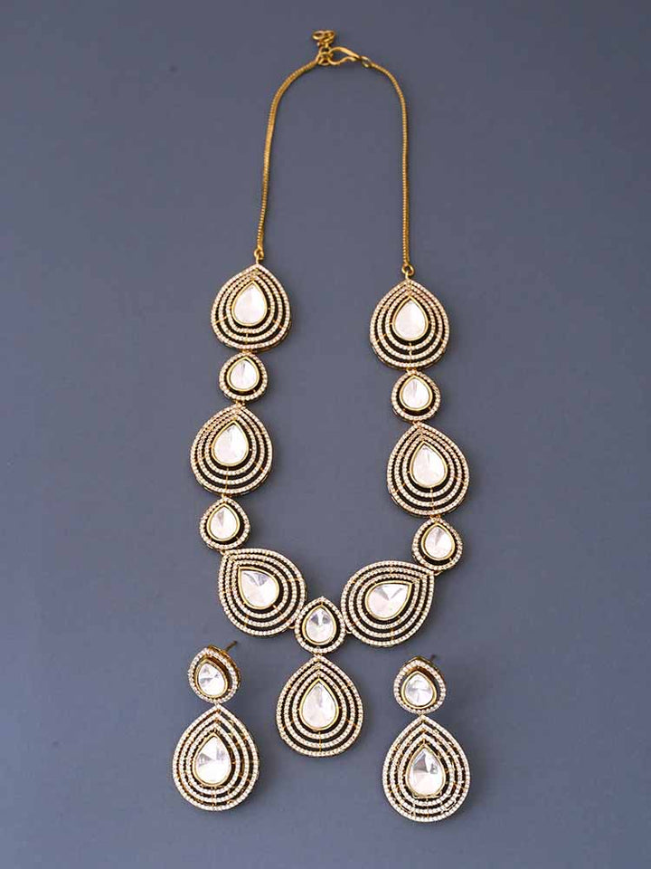 Golden Dopie Victorian Jewellery Set - New Arrival