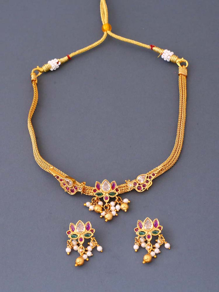 Golden Dorothea Antique Jewellery Set - New Arrival