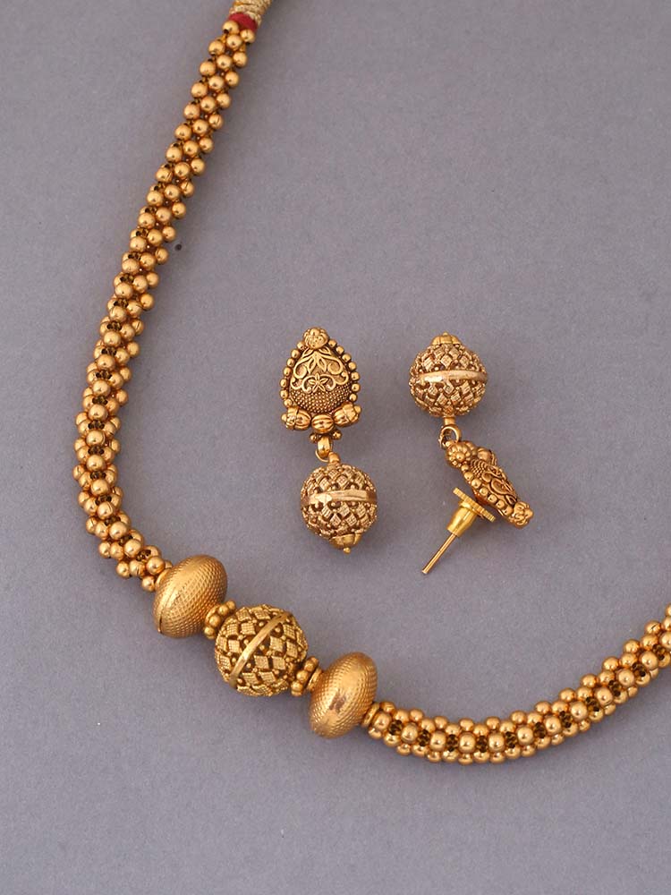 Golden Draupadi Temple Jewellery Set