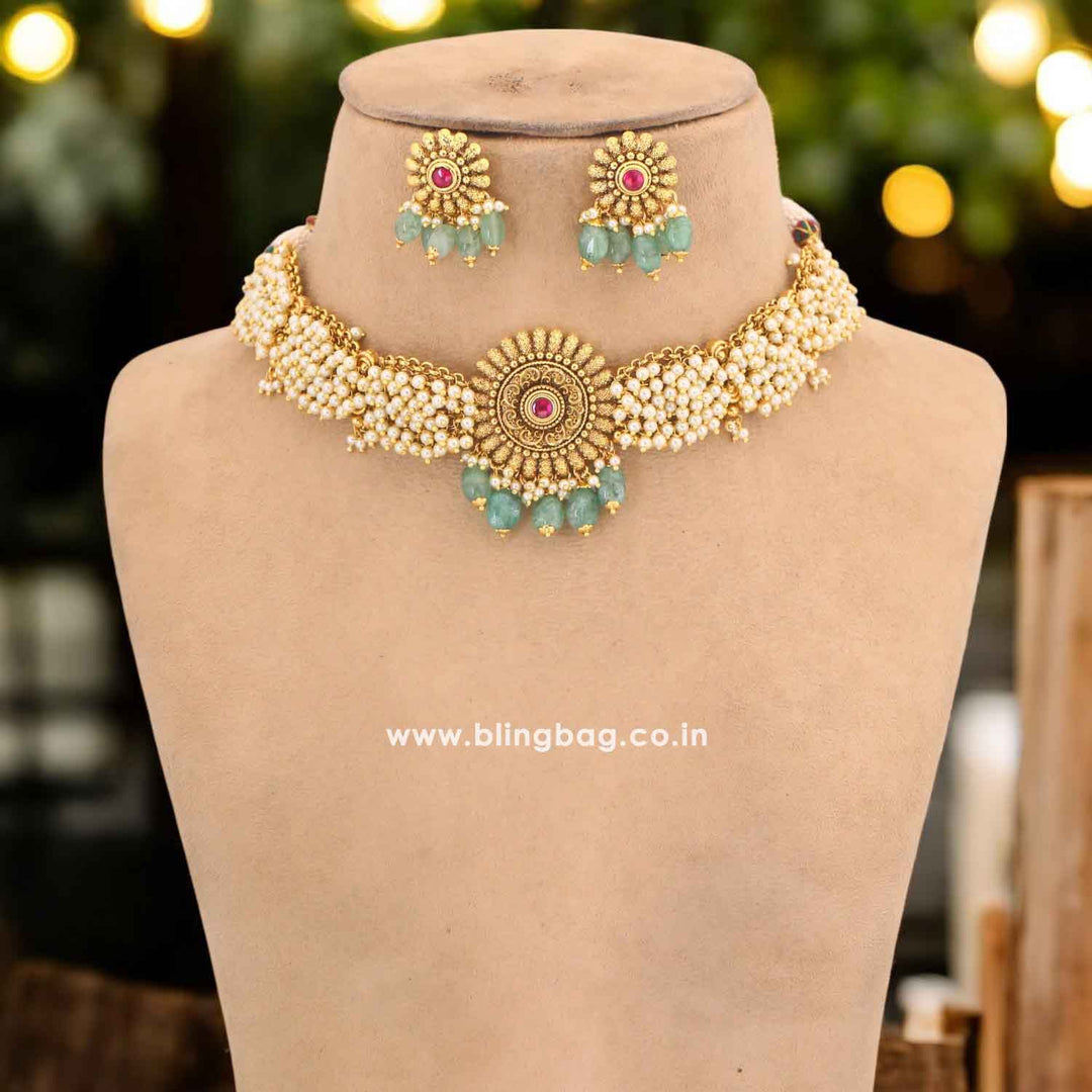 Golden Drisana Antique Jewellery Set