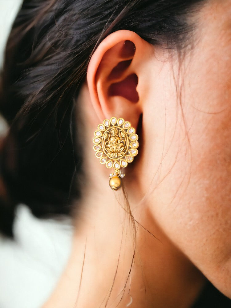 Golden Ekajata Temple Studs
