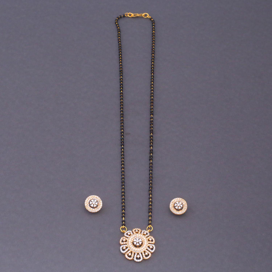 Golden Eleanor Mangalsutra Set