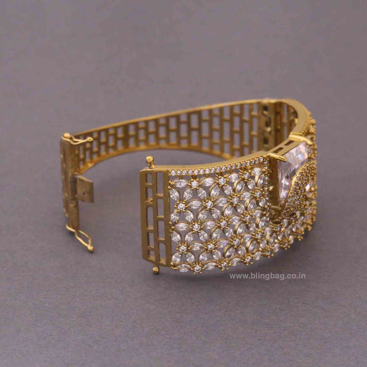 Golden Elenaie Victorian Bracelet