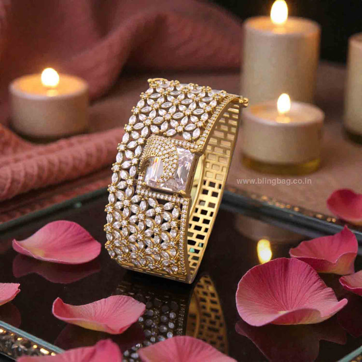 Golden Elenaie Victorian Bracelet