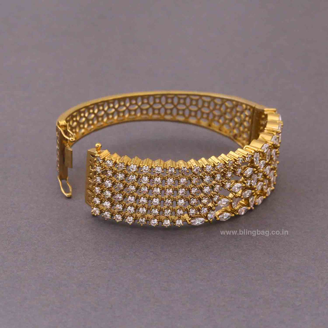 Golden Ellae Victorian Bracelet