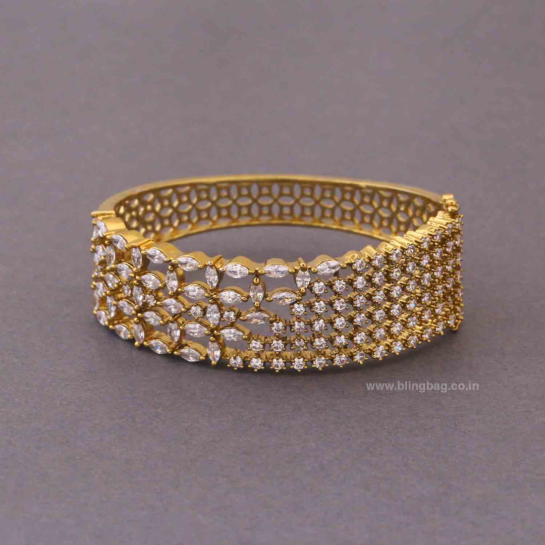 Golden Ellae Victorian Bracelet