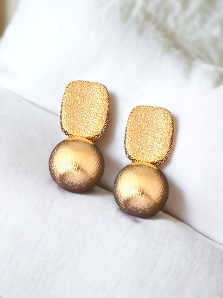 Golden Elvira Danglers