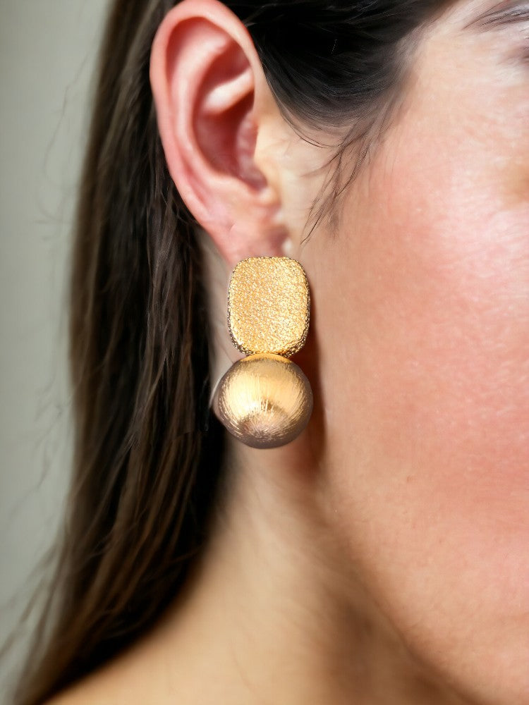 Golden Elvira Danglers