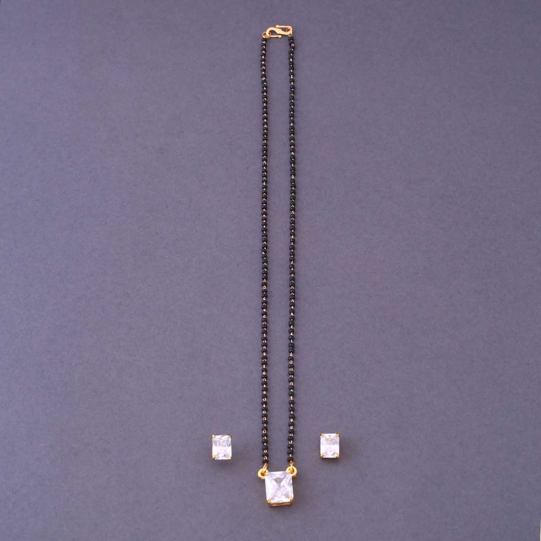 Golden Emelies Mangalsutra Set