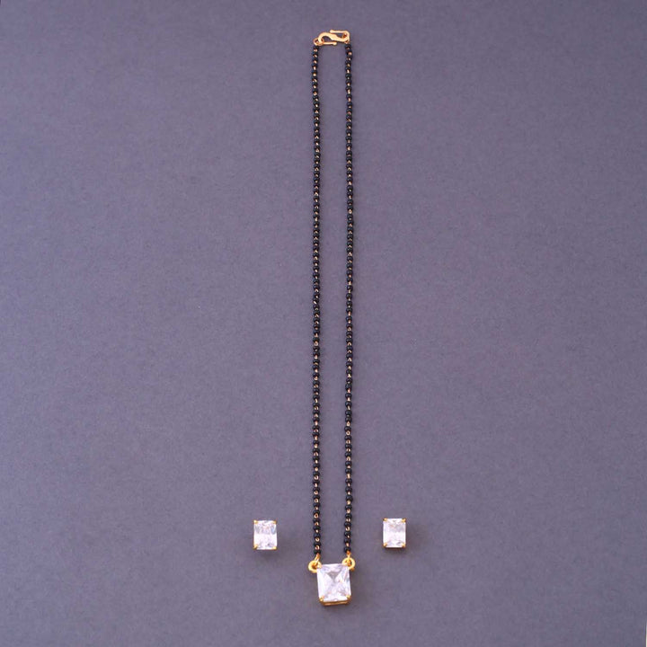 Golden Emelies Mangalsutra Set