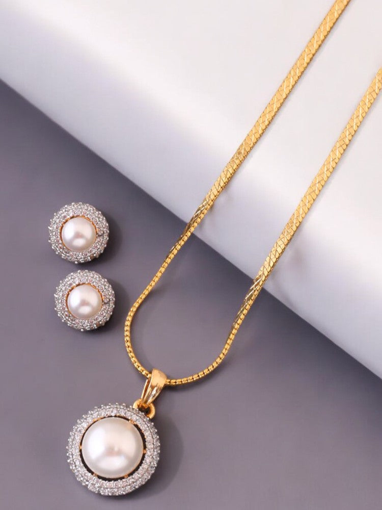 Golden Emer Pendant Set