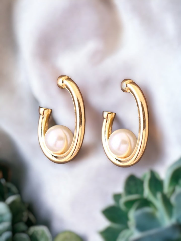 Golden Esmeralda Hoops