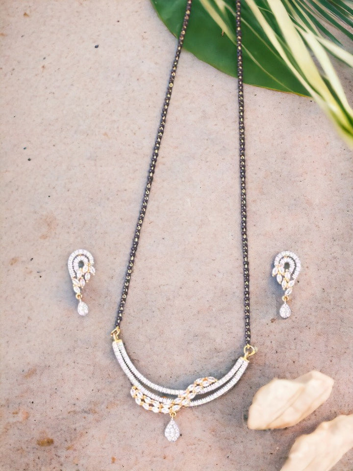 Golden Ezra Mangalsutra Set