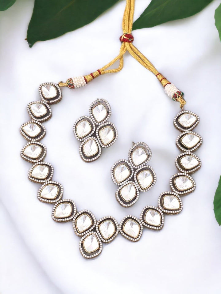 Golden Fida Jewellery Set