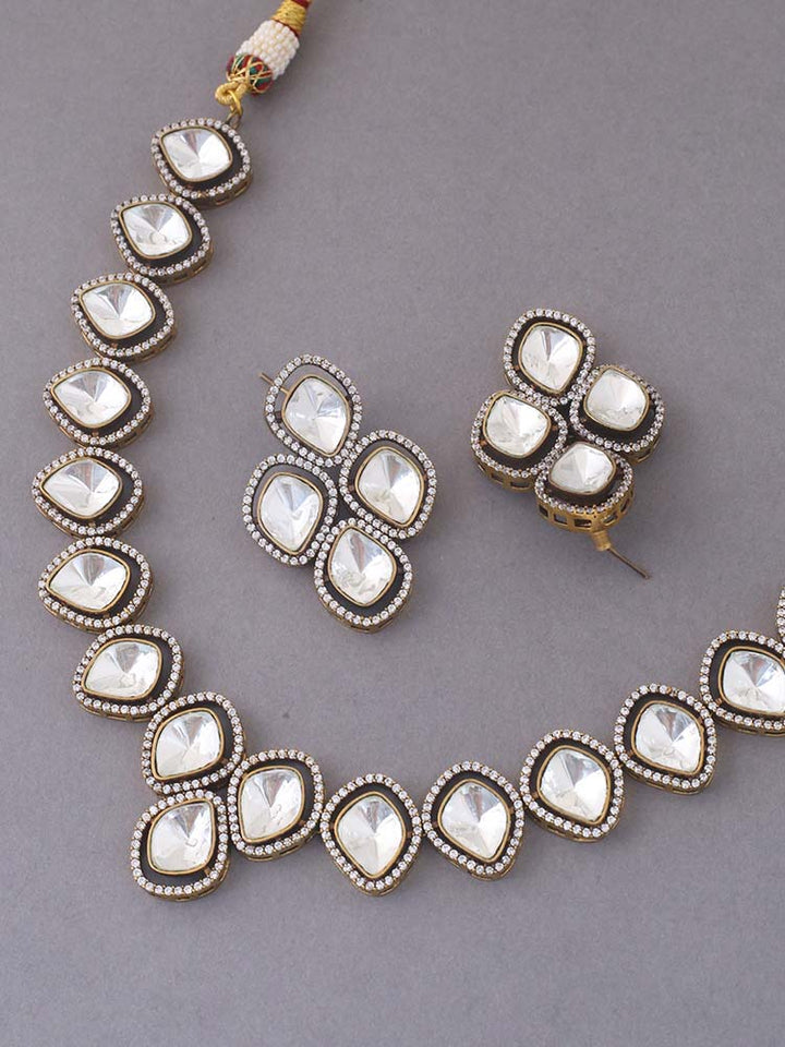 Golden Fida Jewellery Set