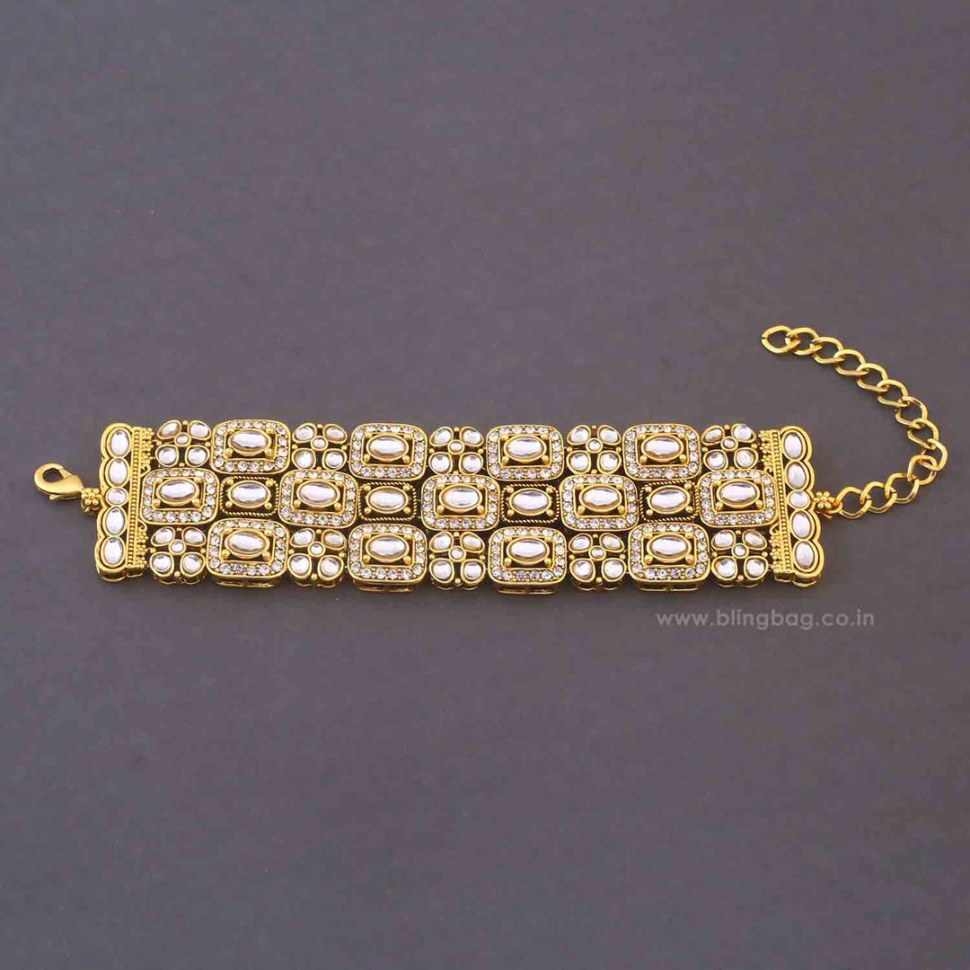 Golden Fiora Bracelet