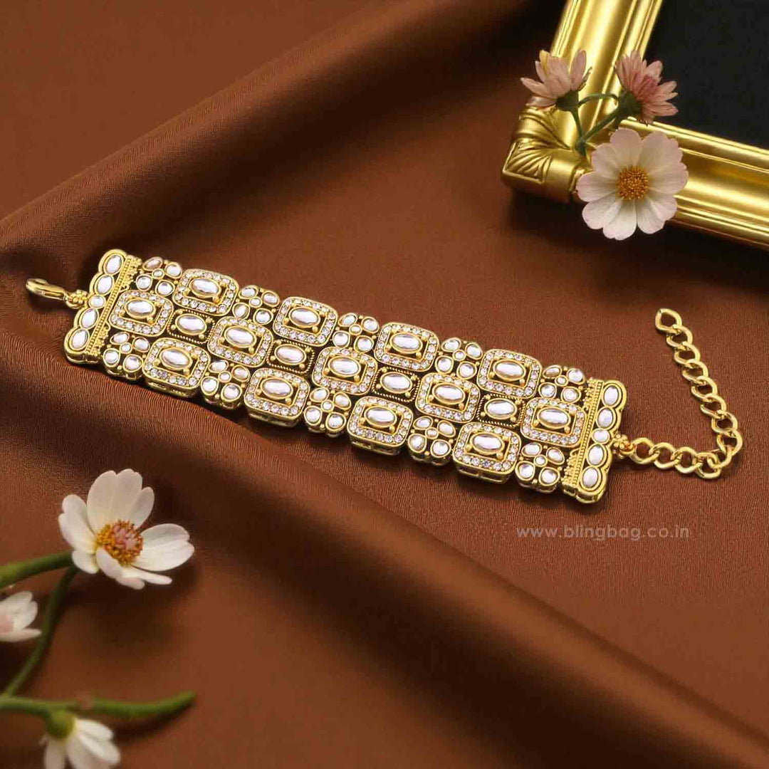 Golden Fiora Bracelet
