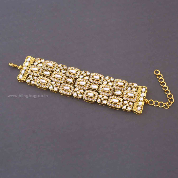 Golden Fiora Bracelet