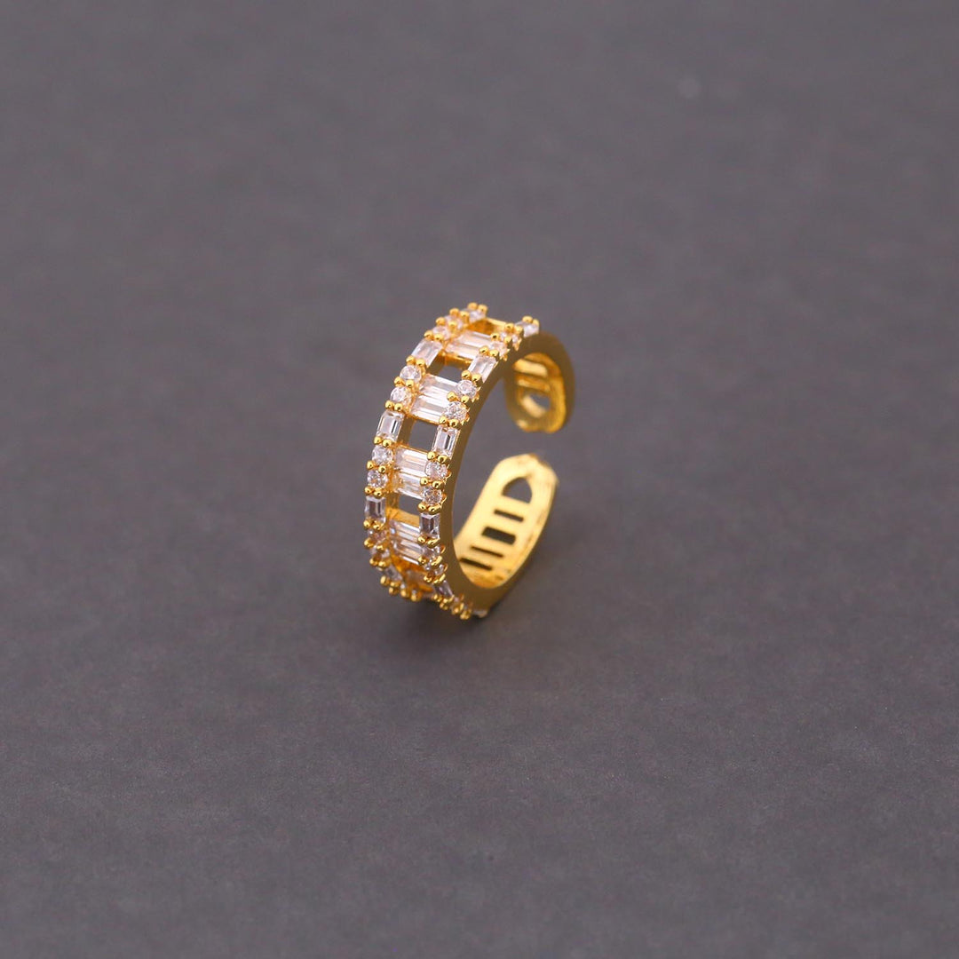 Golden Flo Zirconia Ring