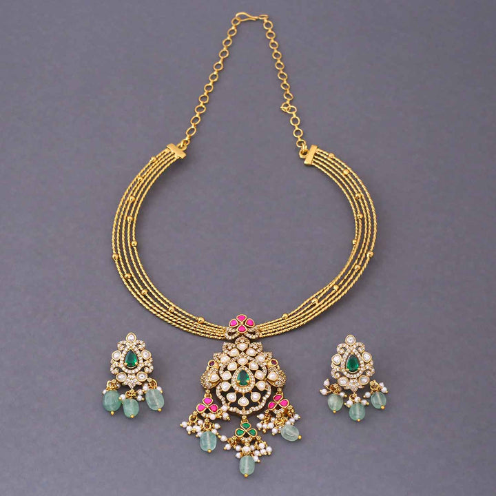 Golden Florenza Victorian Jewellery Set - New Arrival