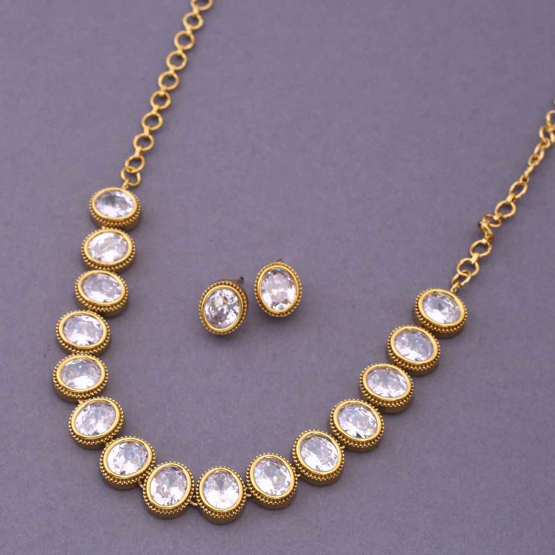 Golden Gaera Victorian Jewellery Set - New Arrival