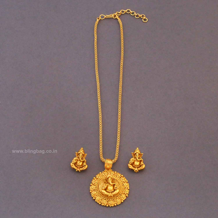 Golden Gajanandi Temple Pendant Set